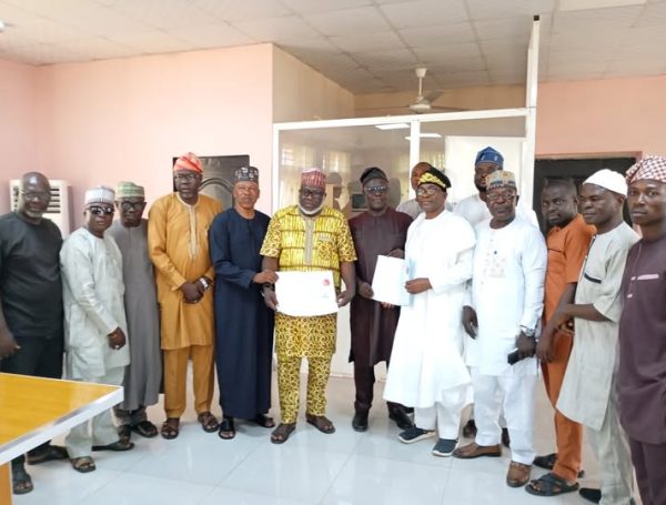 MOU Between ICCIMA and River Basin